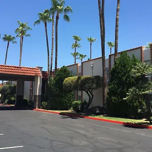 Ramada By Wyndham Near Asu Hotel
